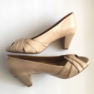 Michelle D Nude Peep-toe Heels